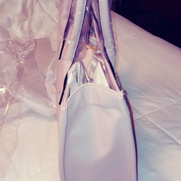 NWT MARILYN MONROE BLUSH PINK 15 INCHES BOOK TOTE - Picture 4 of 7